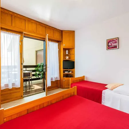 One-bedroom In Xxvii Διαμέρισμα *